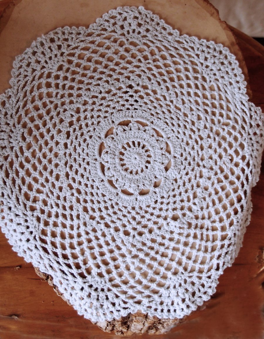 11.5" Round Shaped Crochet Lace Doily Placemats, Handmade Cotton Doilies - White (100 PACK) - AsianImportStore.com - B2B Wholesale Lighting and Décor