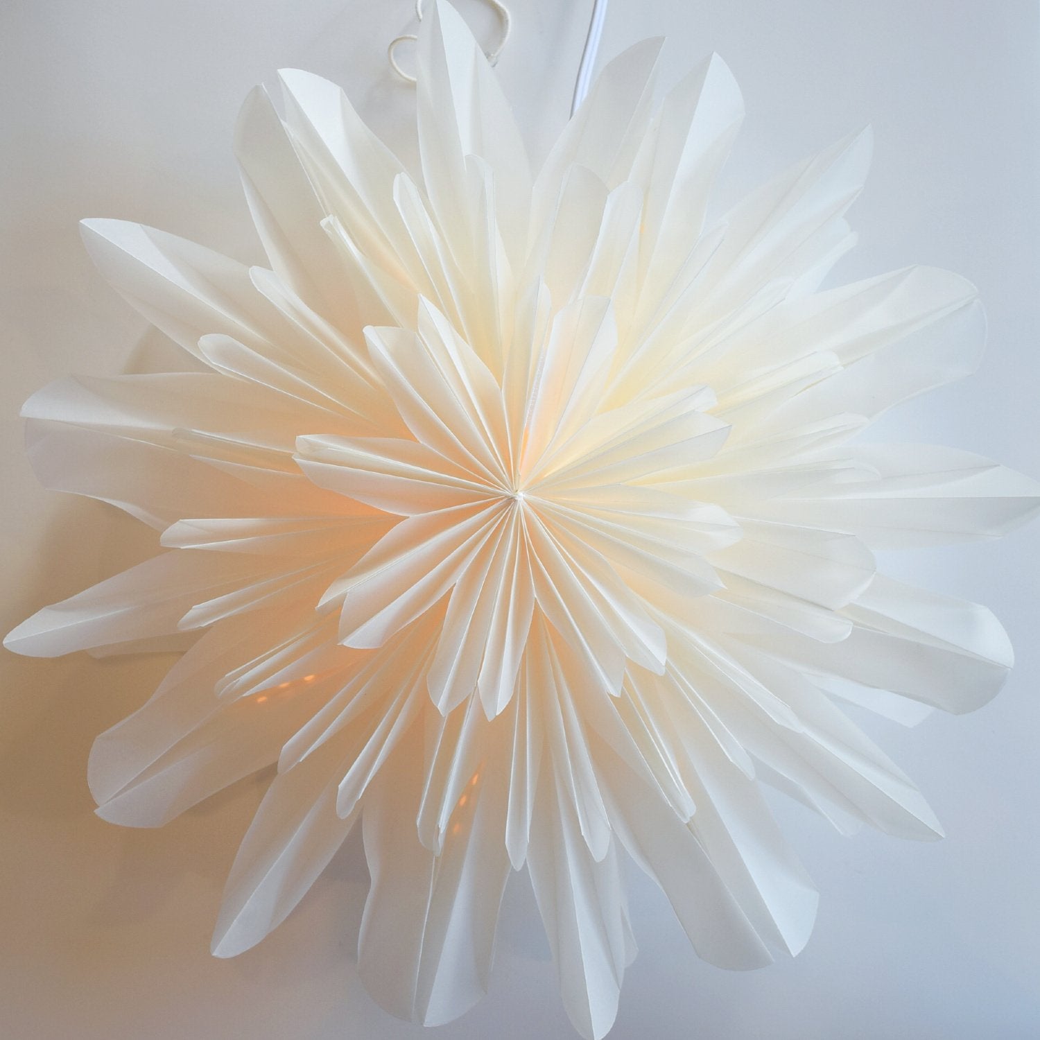32" White Snowfall Snowflake Star Lantern Pizzelle Design - Great With or Without Lights - Ideal for Holiday and Snowflake Decorations, Weddings, Parties, and Home Decor