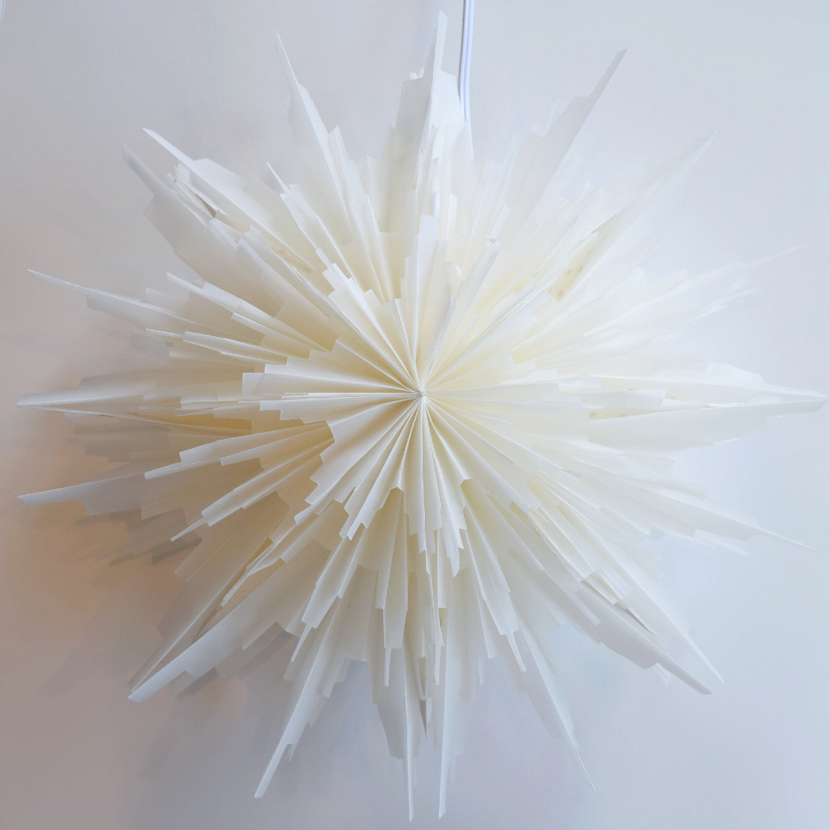24" White Hiemal Snowflake Star Lantern Pizzelle Design