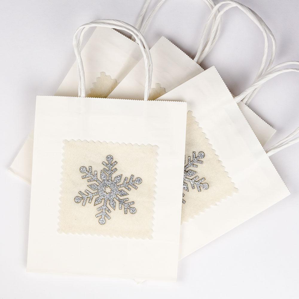 Assorted Applique Gift Bags w/ Handle, Kraft Paper Christmas Holiday (7x6 Inch, 12-PACK) - AsianImportStore.com - B2B Wholesale Lighting and Decor