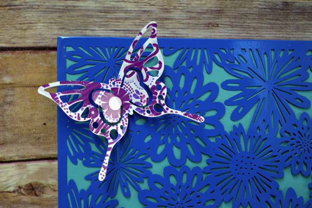Magnetic Floral Message Board, Decorative Magnet, 12x12 in - AsianImportStore.com - B2B Wholesale Lighting and Decor