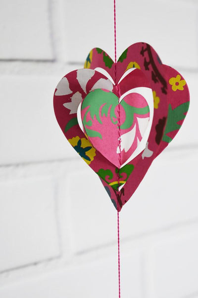 (Discontinued) (20 PACK) Multi-Patterned 3D Spinning Heart Hanging Vertical Garland (3.3 Feet)