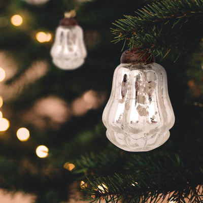 Small Mercury Glass Ornament (2 to 2.25-inch, Silver, Melony Design, Single) - AsianImportStore.com - B2B Wholesale Lighting & Décor since 2002.